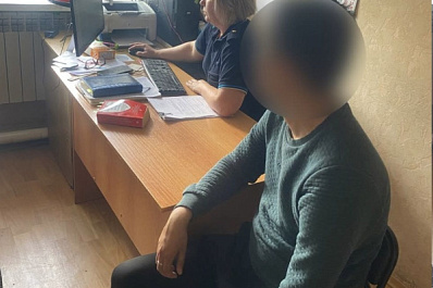 В Самарской области парень перевел деньги друга себе во время застолья в кафе