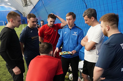 На средства господдержки самарец организовал футбольную секцию