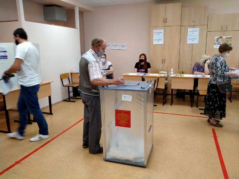 Общественный наблюдатель: "Молодежь голосует очень активно"