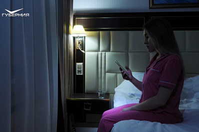 Самарский сомнолог рассказал, почему не стоит сидеть в телефоне перед сном