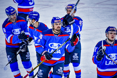 Тольяттинская "Лада" победила "Ермак"