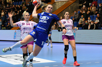 Гандбольная Евролига для "Лады" начинается с победы 