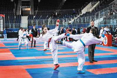 Дружно крикнули "Ки-я!": в Тольятти прошел один из самых масштабных в стране турниров по карате