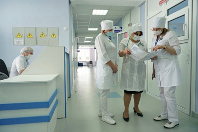 Российские врачи удалили у пациентки 25-сантиметровую опухоль