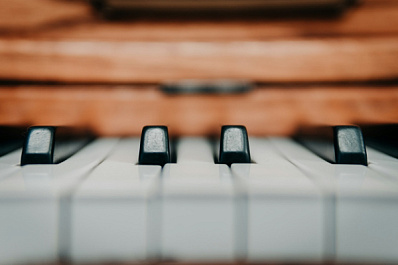 Мнение эксперта: получится ли у взрослого человека стать музыкантом с нуля