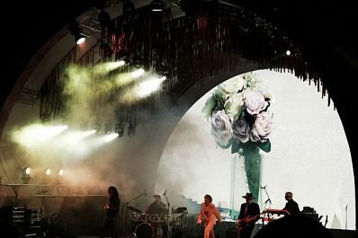 В Самаре на сцене "Фестивального городка" выступила группа "Моя Мишель"