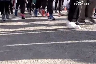 В День народного единства прошел 5-й Самарский полумарафон