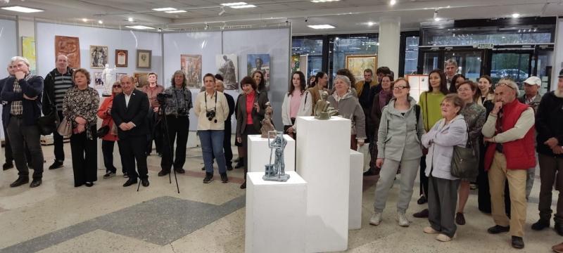 От Ахиллеса до Буратино: в Самаре проходит выставка скульптора Степана Карсляна