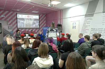 В Самаре презентовали книгу "Честь наивысшая - носить русский мундир"