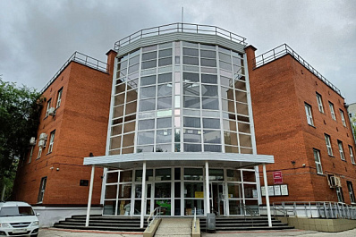 Самарцев приглашают на творческий вечер донецкой поэтессы