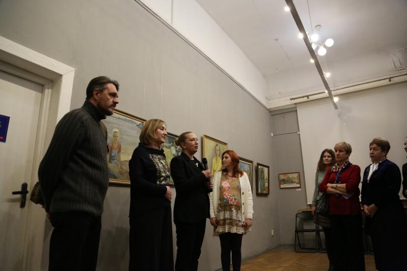 Тихая поэзия волжских просторов: в Самарском художественном музее открылась выставка работ Владимира Щербина