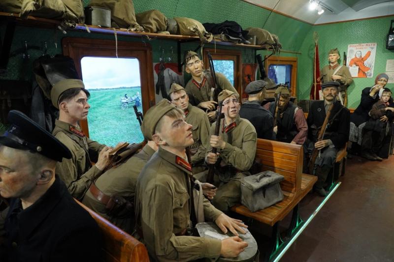 Жители Самары и Сызрани могут приобретать бесплатные билеты на "Поезд Победы"