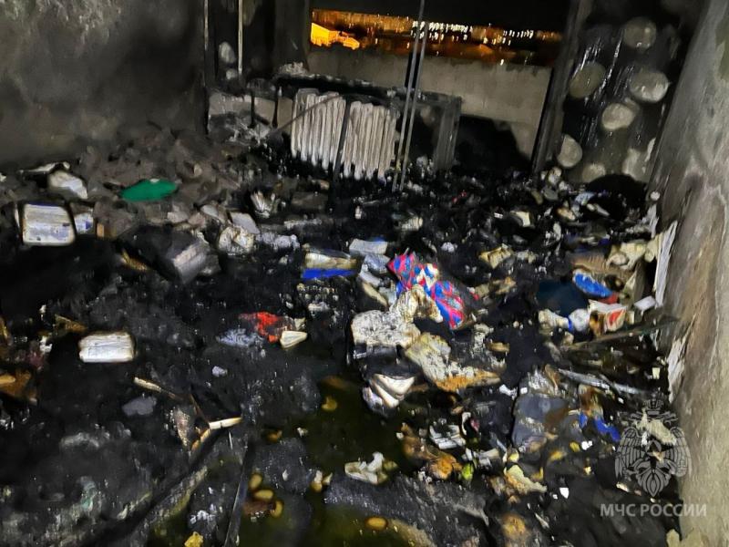 В МЧС рассказали детали ночного пожара в Куйбышевском районе Самары