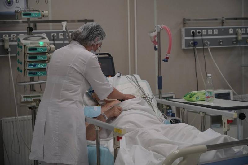 Кровь шла горлом: тольяттинские врачи провели сложную и редкую операцию
