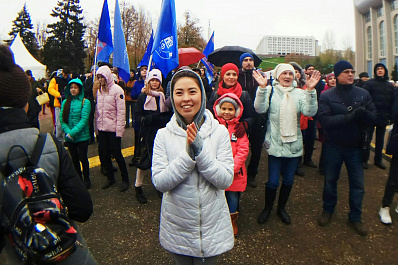 Спорт, танцы и хороводы: в Самаре отпраздновали День народного единства