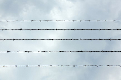 Житель Тольятти стал жертвой дерзкого уличного грабежа