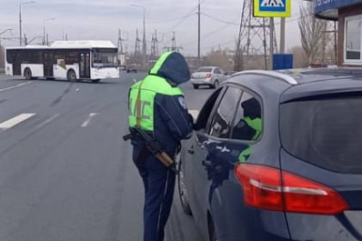 В Тольятти у пассажирки "Тойоты" обнаружили наркотики