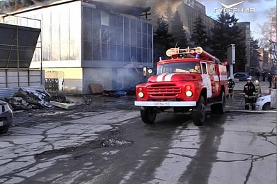 Олег Бойко назвал предварительную причину крупнейшего пожара на Ново-Садовой в Самаре