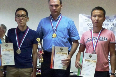 Самарец Олег Дашков завоевал два золота на чемпионате России по шашкам