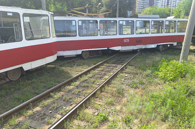 В Самаре утром 26 июля в Постниковом овраге сошел с рельсов трамвай