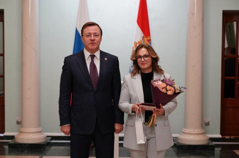 "Вы по зову сердца встали на защиту жителей Донбасса": губернатор Дмитрий Азаров вручил заслуженные награды землякам