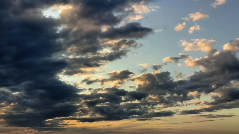 Погода на 18 октября 2025 года: народные приметы и прогноз синоптиков