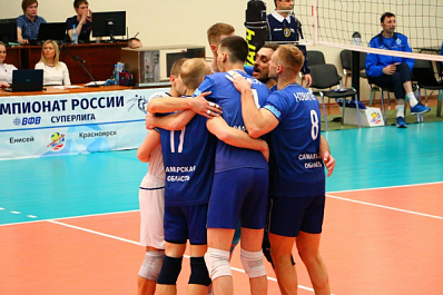 Волейбольная "Нова" в матче Суперлиги одержала победу над "Югрой-Самотлором"