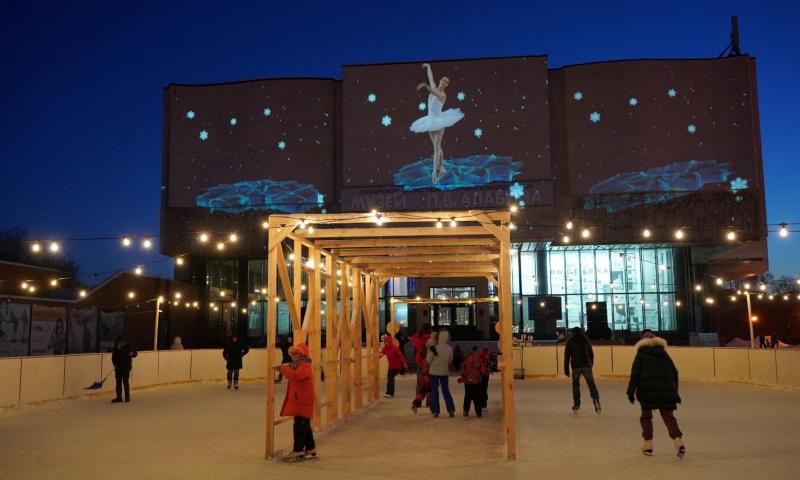 Самарцев и гостей города приглашают на 3D-шоу к музею имени Алабина