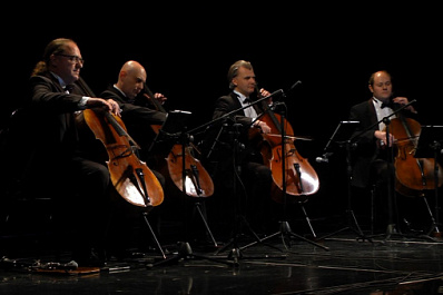На самарской сцене выступил виолончельный квартет Rastrelli Cello Quartet