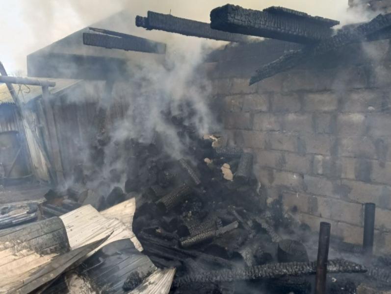 В Волжском районе горела сухая трава на 800 "квадратах"