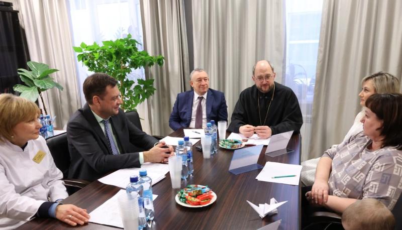 Самарская область одной из первых в России получила инновационный препарат для лечения тяжелого заболевания кожи у детей 