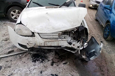 В Тольятти автомобилистка спровоцировала ДТП и стала его жертвой