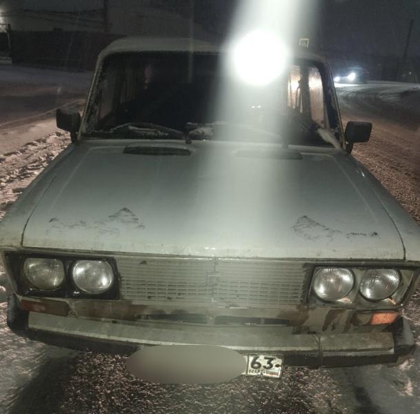 В Сызрани после столкновения иномарки и "шестерки" пострадала женщина 