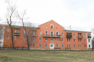 В Чапаевске ремонтируют крыши многоквартирных домов