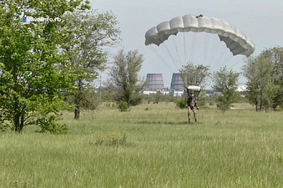 Видео: в Тольятти прошла тренировка бойцов спецназа