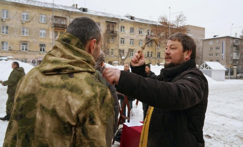 На переднем крае: казаки-добровольцы отправились в зону СВО из Самарской области