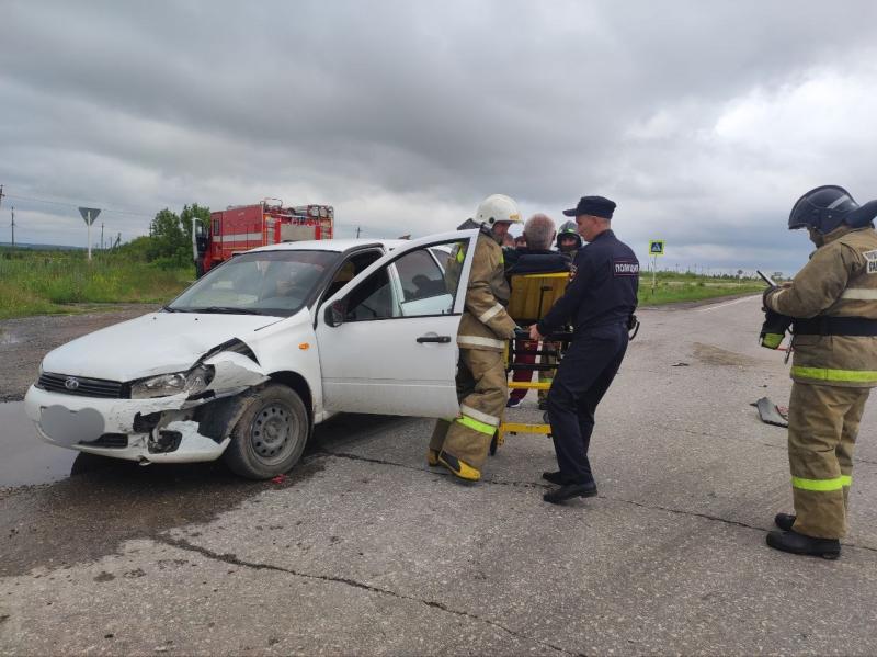В Самарской области 22 июня в ДТП с двумя легковушками пострадал человек