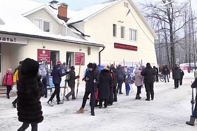 Более 8 тысяч самарцев вышли на старт "Лыжни России"