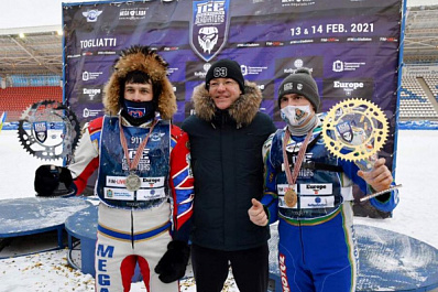 "Как и все тольяттинцы, я переживал за наших парней": Дмитрий Азаров наградил лучших на ЧМ по спидвею