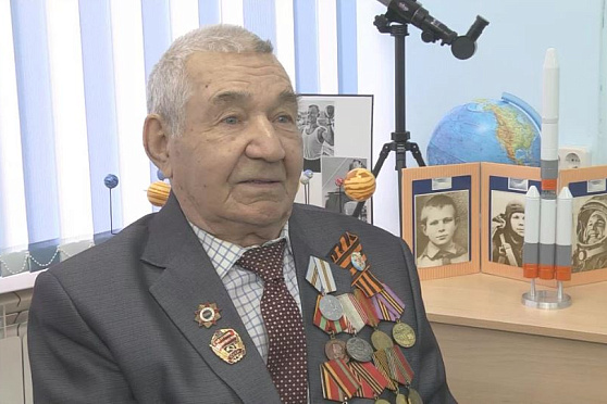 Встреча с космонавтом и зарядка со звездой. Хорошие новости Волжского района