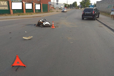 В Самаре мотоциклист влетел в легковушку