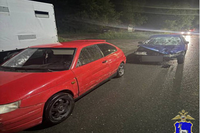 В Самарской области мужчина на электросамокате протаранил две встречные машины 