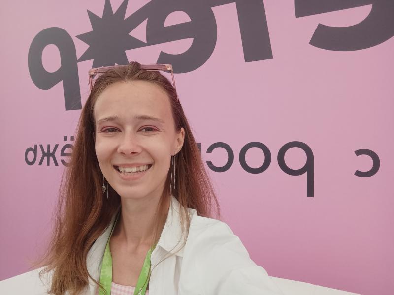 Платят иначе: самарский доброволец - о предстоящем форуме и награде за труды