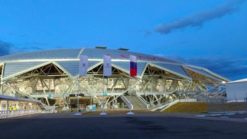 Самарские "Крылья Советов" разгромили московский "Локомотив"