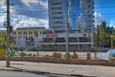 Здание, где находится салон Harley-Davidson в Самаре, выставили на продажу за 150 млн рублей