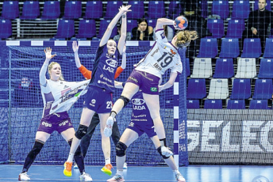 При каких условиях гандбольная "Лада" продолжит борьбу в еврокубке