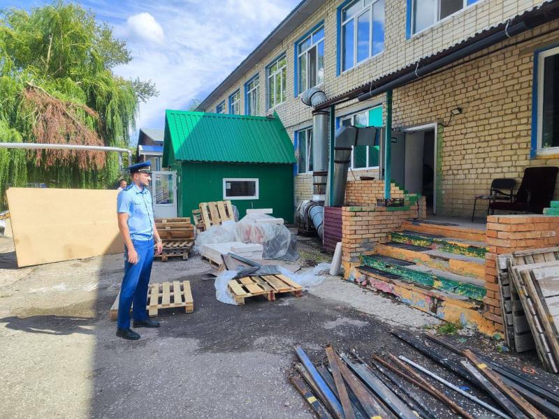 В Самарской области прокуратура взяла на контроль капремонт детского сада
