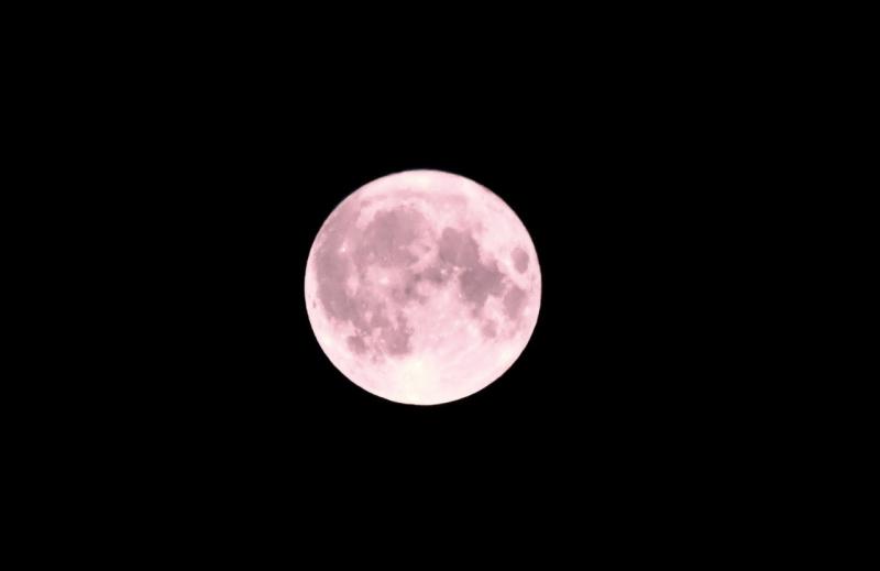 Ночью жители Самарской области смогут наблюдать "голубую Луну"