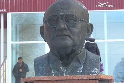 В Самаре почтили память Владимира Середавина