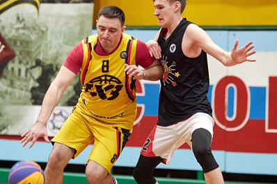 Сызранские нефтяники организовали чемпионат города по баскетболу